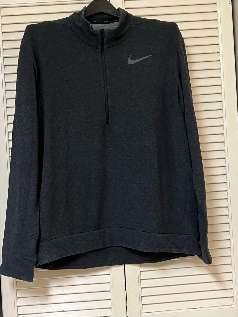 Nike Men’s Gray Dri-FIT 1/2 Zip Long Sleeve Pullover - Size Large - VGUC